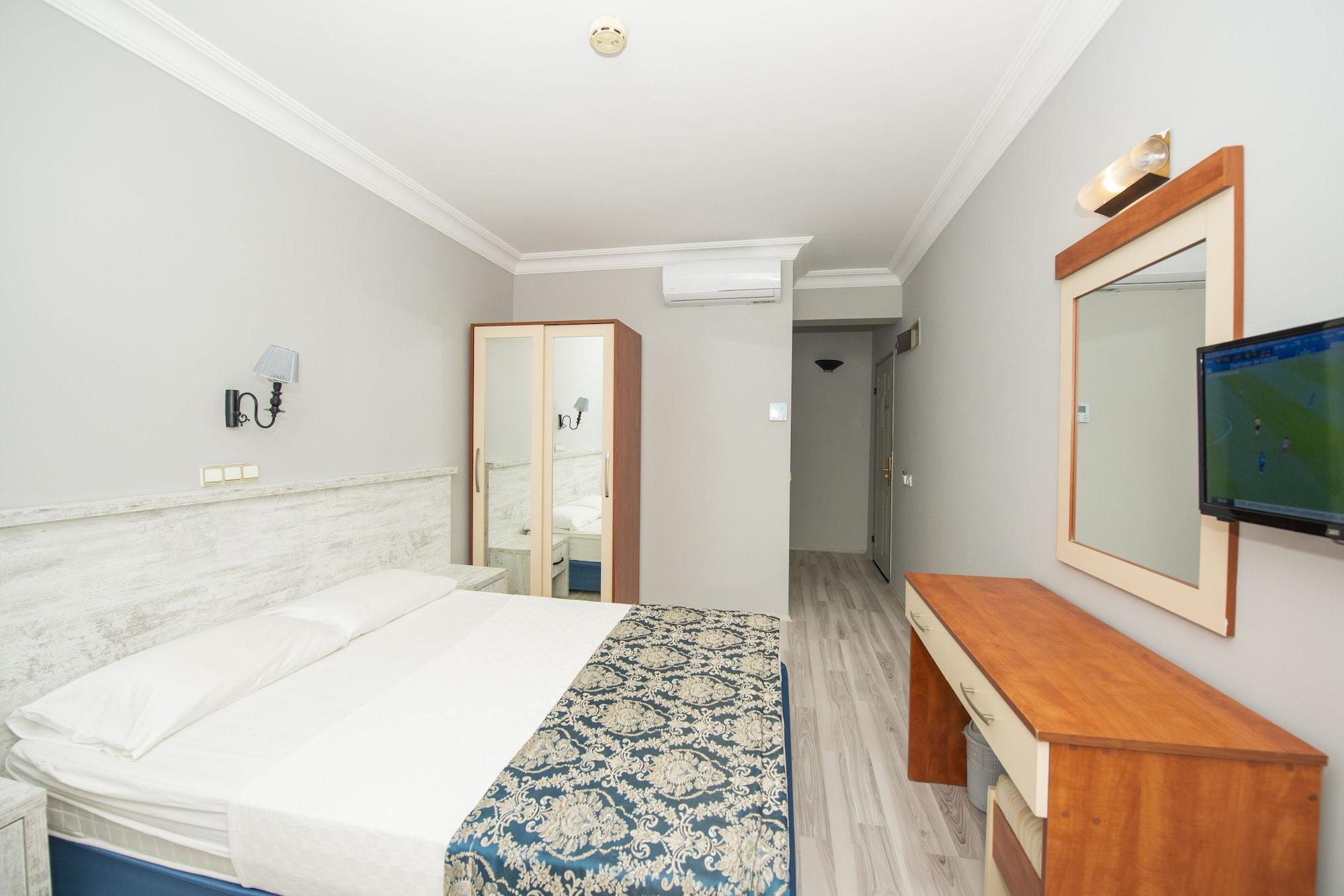 Golden Moon Hotel Fethiye Bagian luar foto