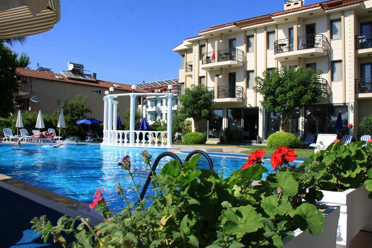 Golden Moon Hotel Fethiye Bagian luar foto